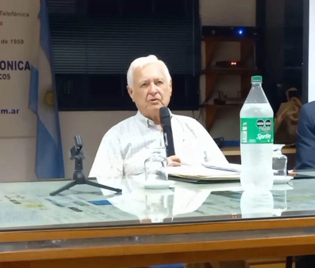 WhatsApp Image 2025-10-05 at 20.09.10