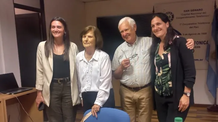 WhatsApp Image 2025-10-03 at 20.01.42